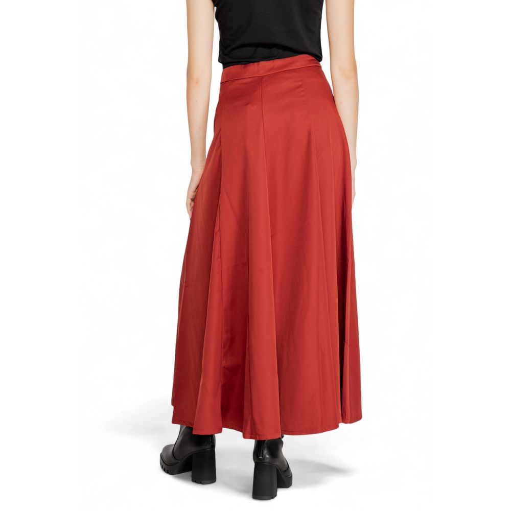 Vero Moda - Elegant High-Waist Flowy Maxi Skirt - Red Vero Moda